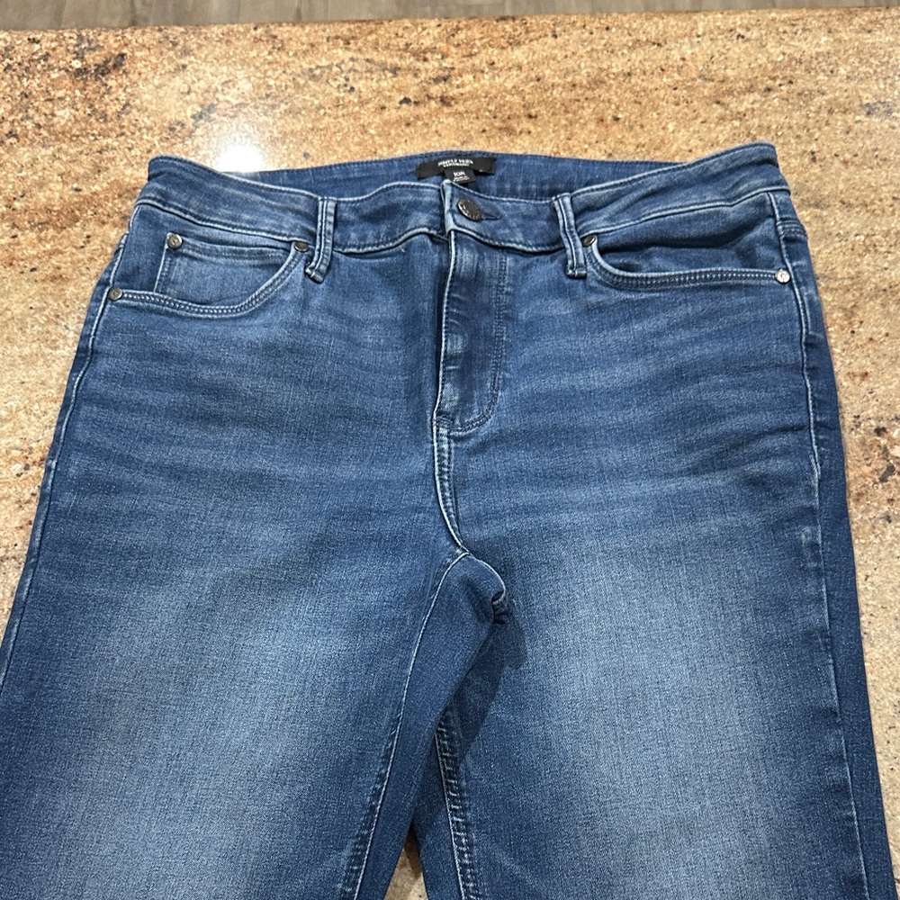 Vera Wang Indigo Straight Leg Jeans